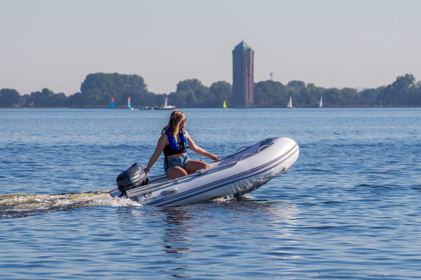 Zodiac Cadet 270 ALU rubberboot met aluminium vloer in actie op het water