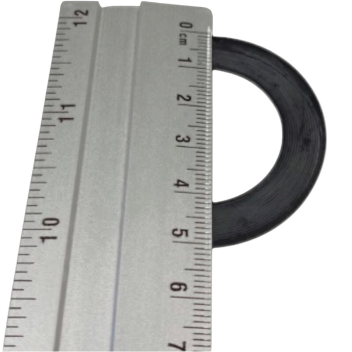 Zodiac Online Shop Z3001 zwarte neopreen pakking voor opbouwventiel met een diameter van 5 cm gemeten met een liniaal