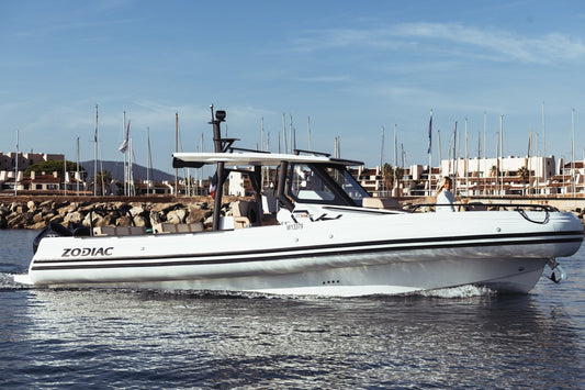 Zodiac X10CC - 10m RIB s Twin Yamaha V8 (2×450 k)